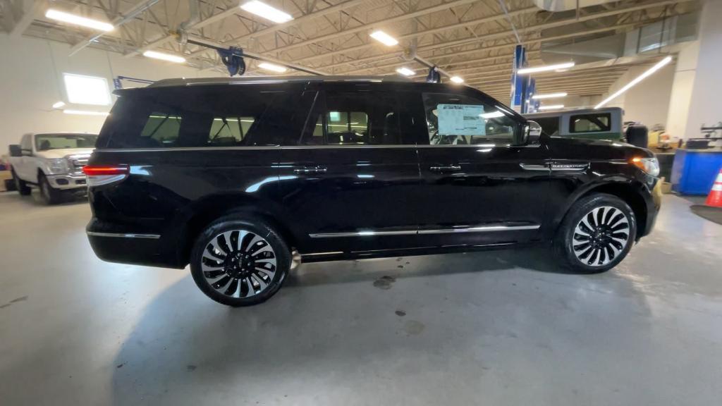 new 2024 Lincoln Navigator L car, priced at $105,599