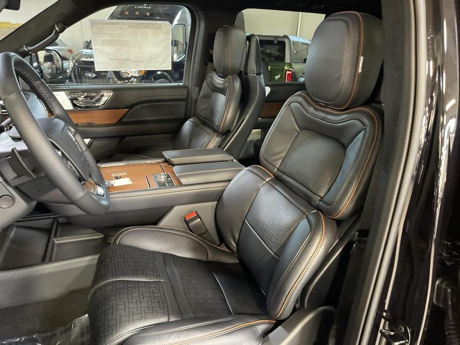 new 2024 Lincoln Navigator L car, priced at $105,599