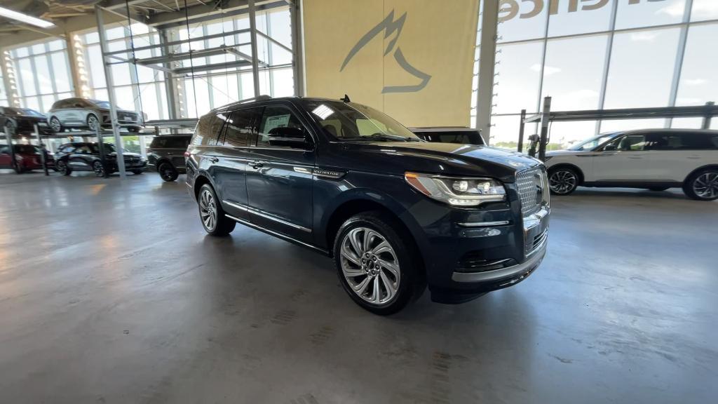 new 2024 Lincoln Navigator car, priced at $94,899