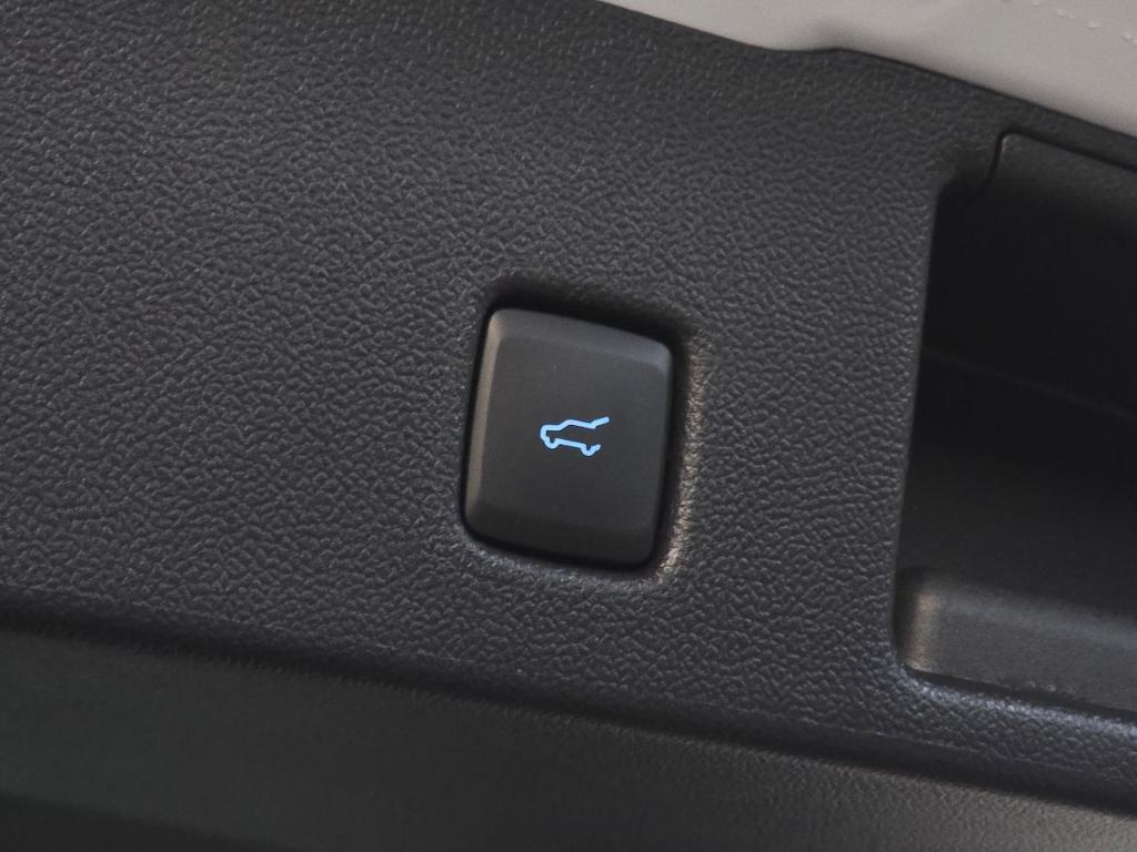 new 2025 Ford Escape car, priced at $29,476