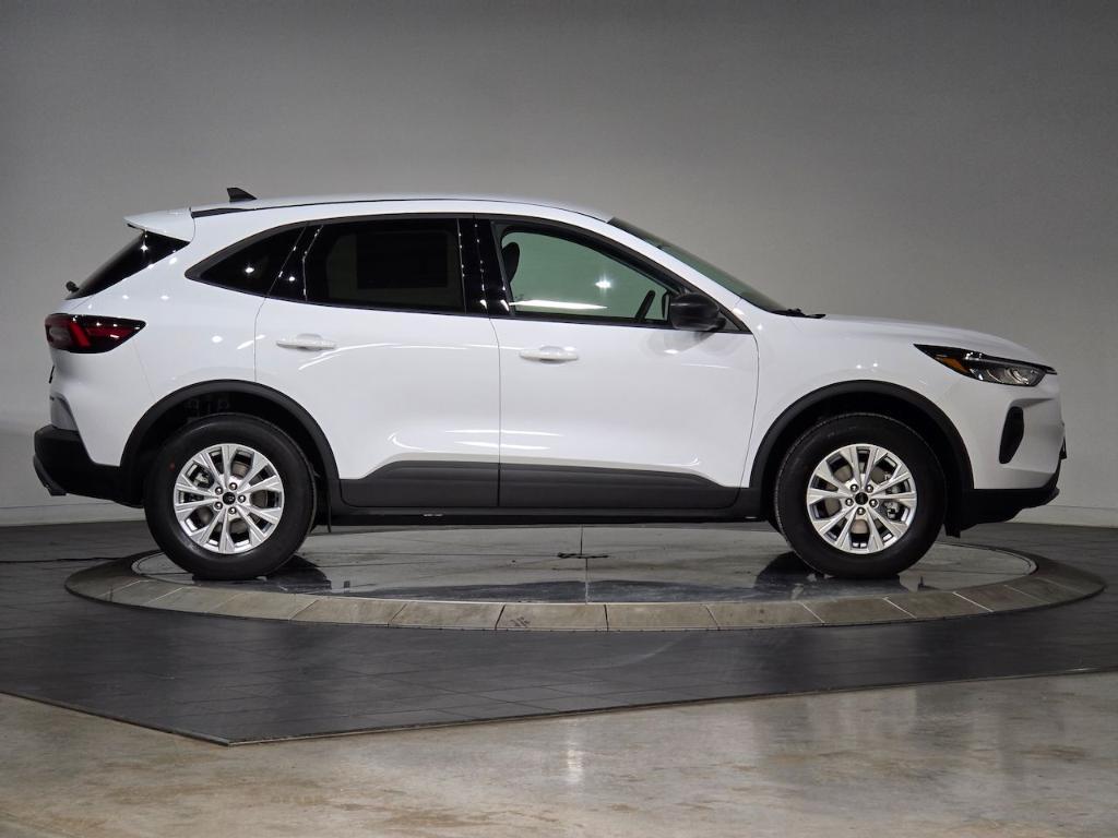 new 2025 Ford Escape car, priced at $29,476