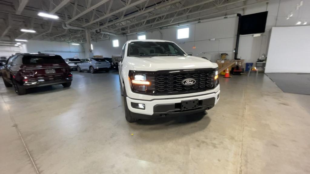 new 2024 Ford F-150 car, priced at $47,667