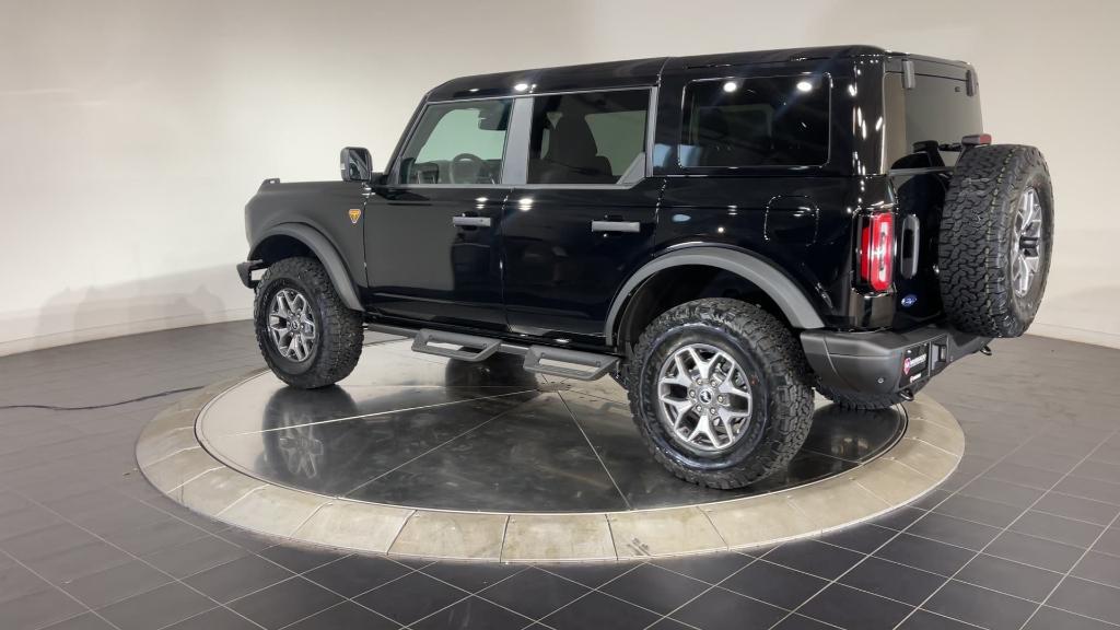 new 2024 Ford Bronco car, priced at $55,053