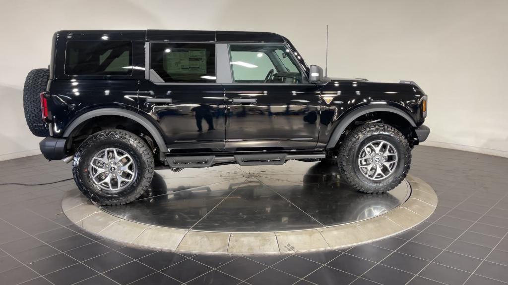 new 2024 Ford Bronco car, priced at $55,053