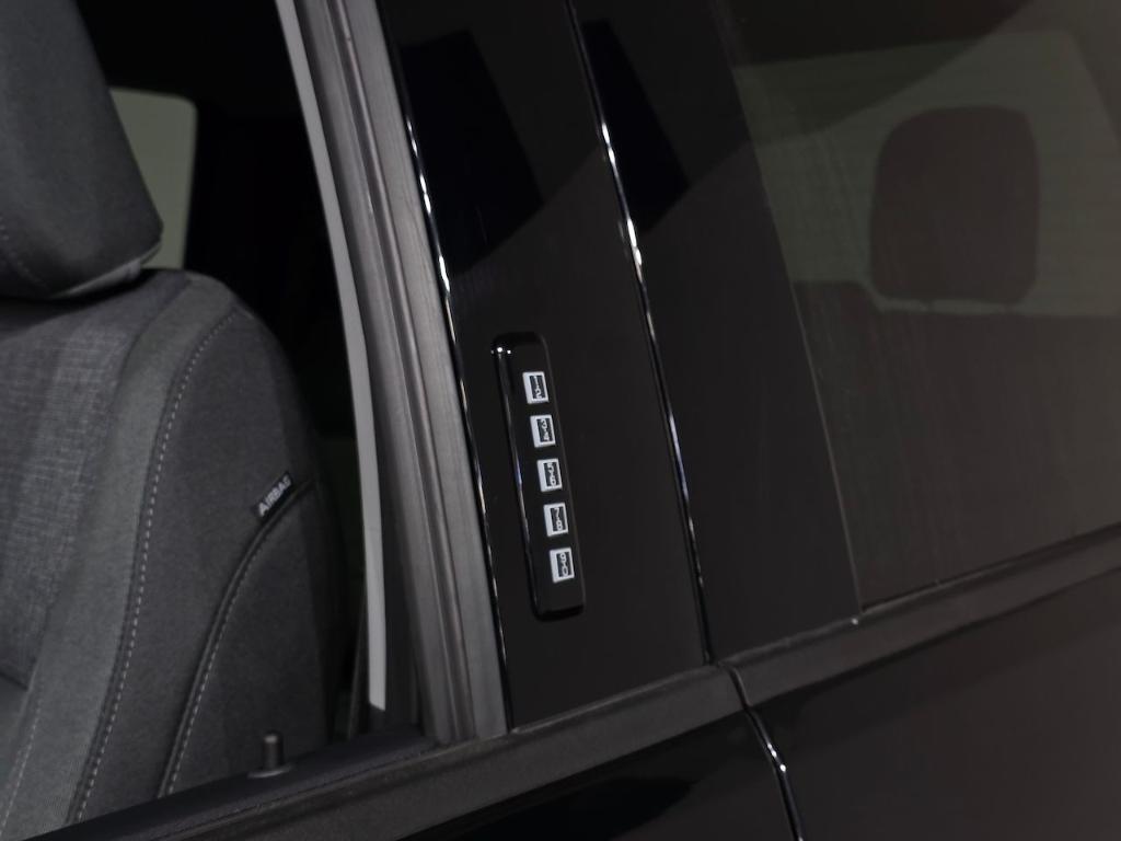 new 2024 Ford F-150 Lightning car, priced at $71,790