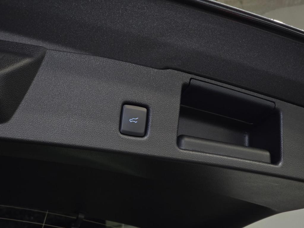 new 2026 Ford Escape car, priced at $33,575