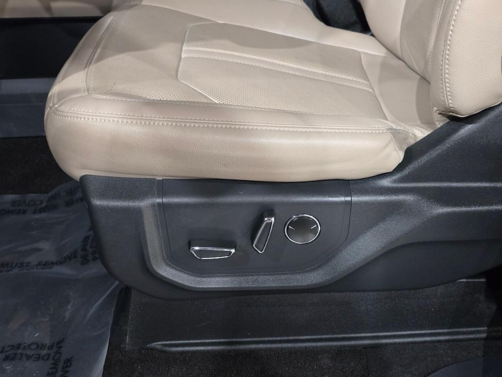 used 2023 Ford Expedition Max car, priced at $42,134