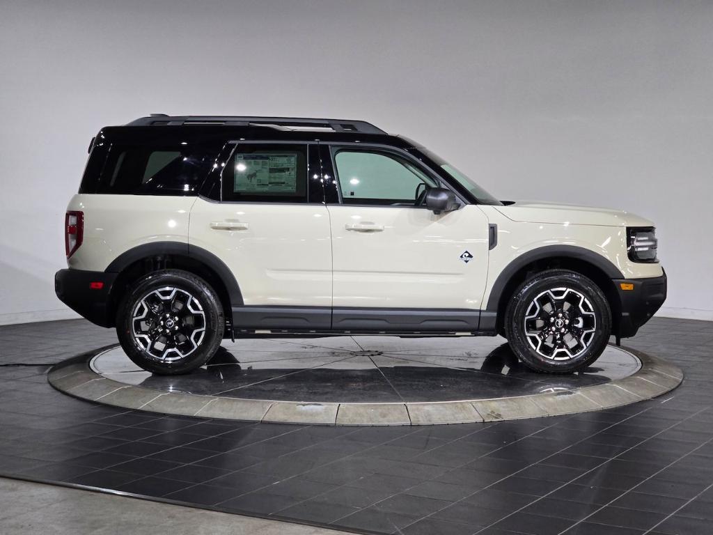 new 2025 Ford Bronco Sport car, priced at $41,660