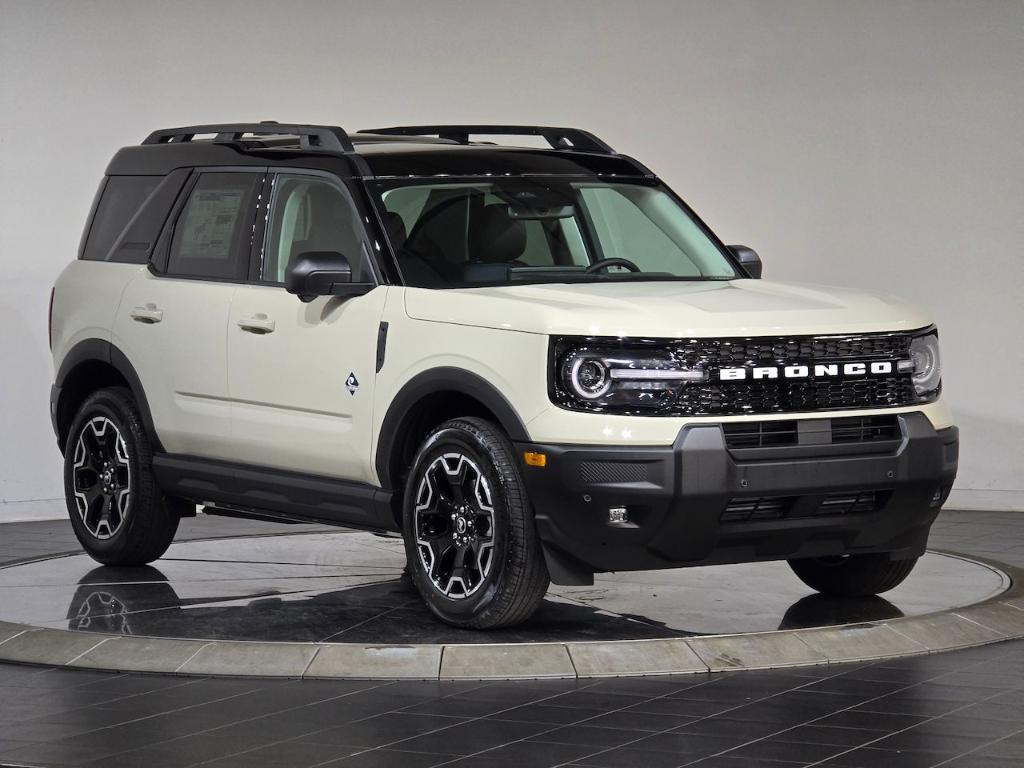 new 2025 Ford Bronco Sport car, priced at $41,660