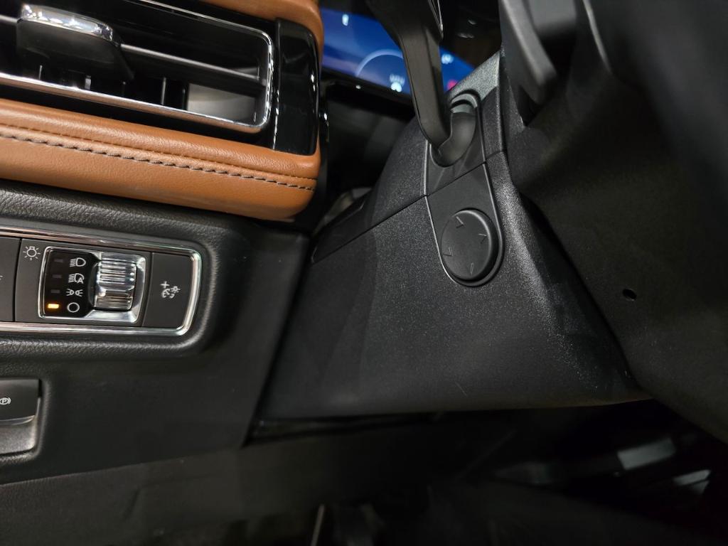 used 2021 Lincoln Nautilus car, priced at $33,870