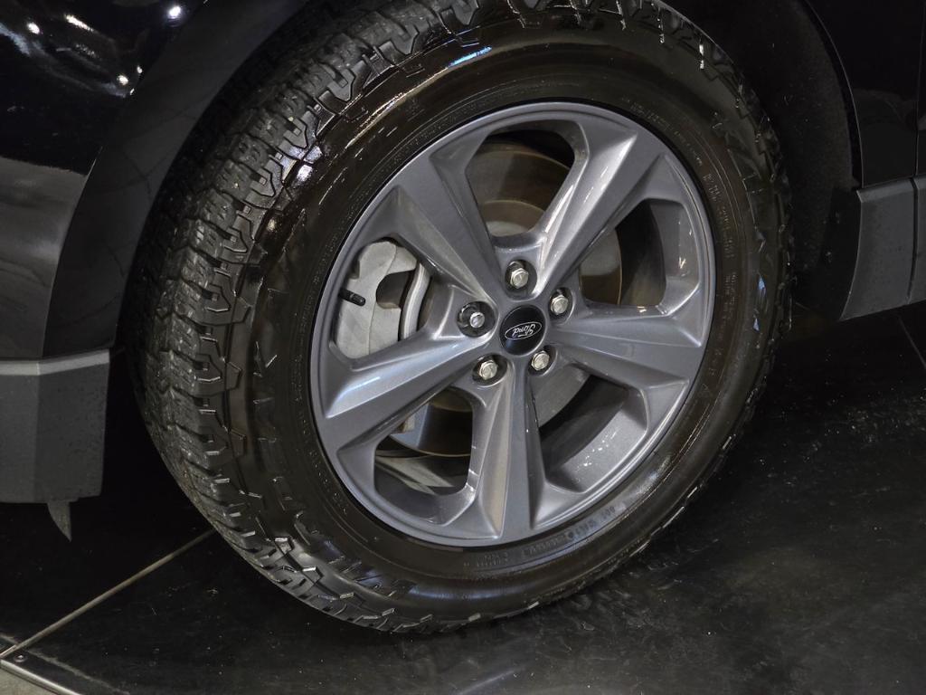 used 2022 Ford Edge car, priced at $24,750