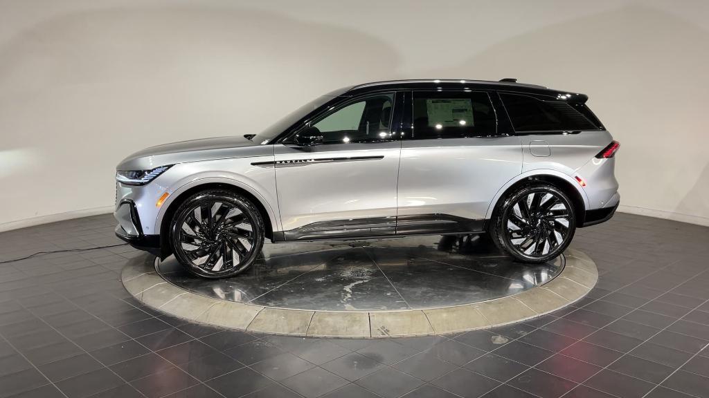 new 2024 Lincoln Nautilus car, priced at $63,795