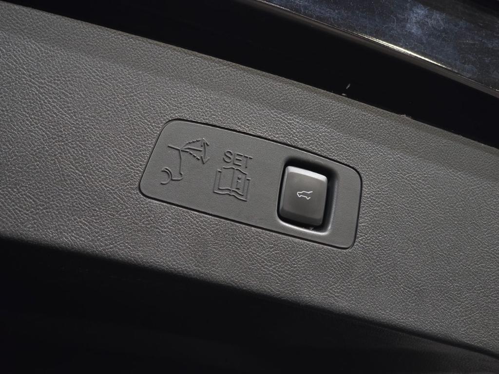 used 2022 Lincoln Corsair car, priced at $31,215