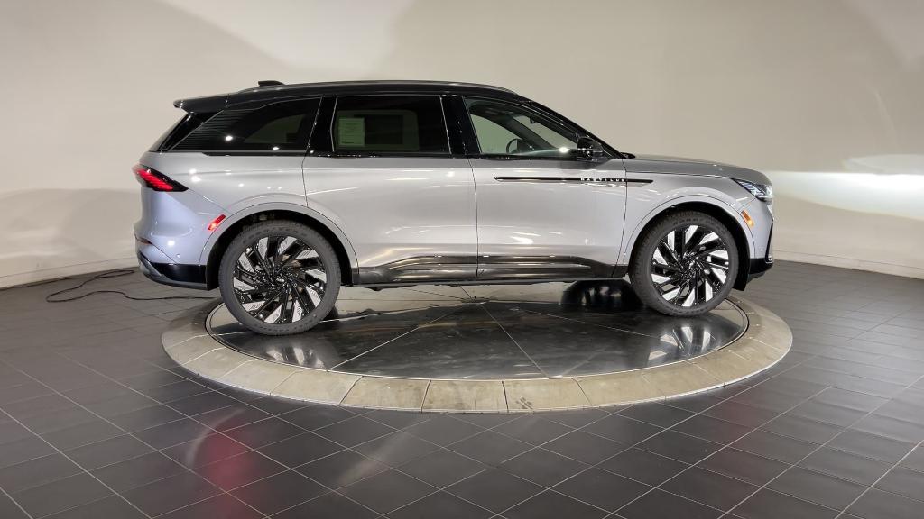 new 2024 Lincoln Nautilus car, priced at $59,315