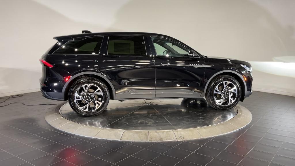 new 2024 Lincoln Nautilus car, priced at $56,295