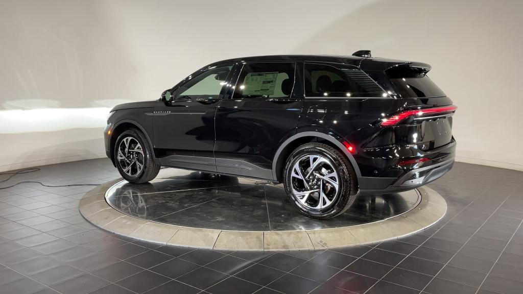 new 2024 Lincoln Nautilus car, priced at $56,295