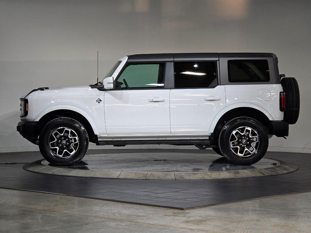 new 2024 Ford Bronco car, priced at $53,892