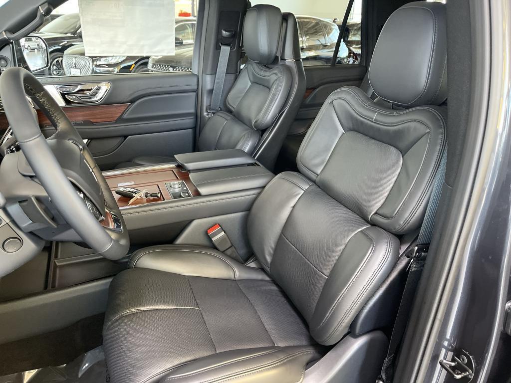 used 2024 Lincoln Navigator car, priced at $89,998