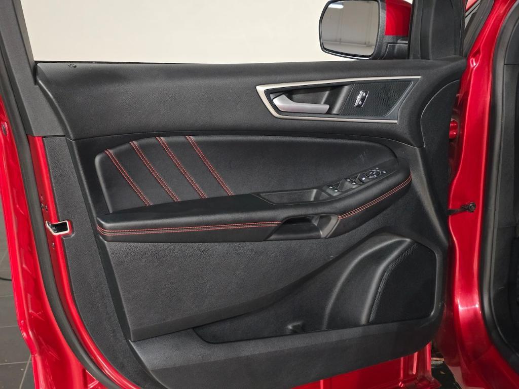 used 2023 Ford Edge car, priced at $28,968
