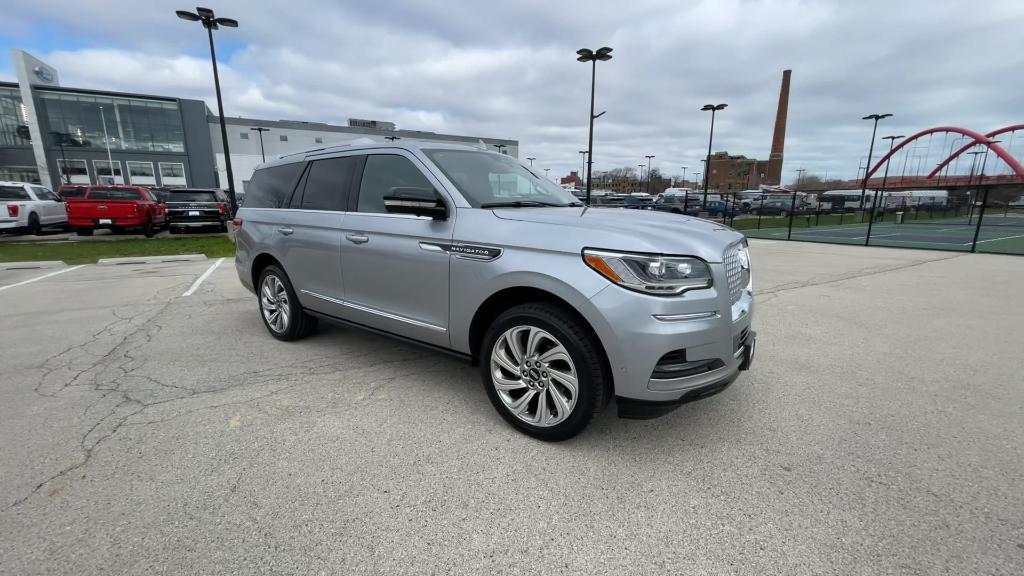 used 2024 Lincoln Navigator car, priced at $82,719