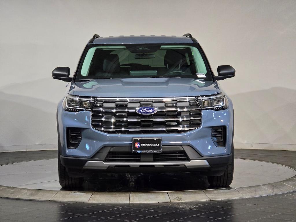 new 2025 Ford Explorer car, priced at $39,818
