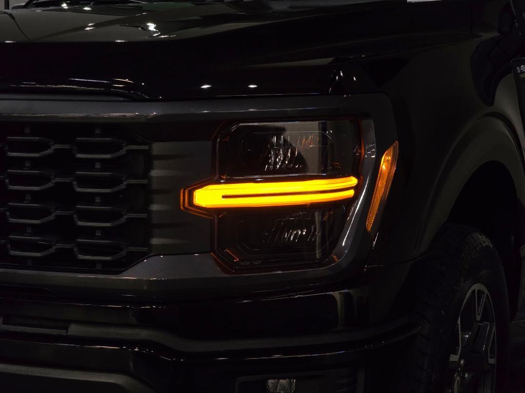 new 2025 Ford F-150 car, priced at $47,869