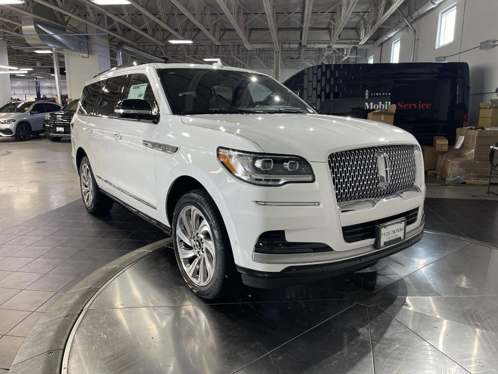 new 2024 Lincoln Navigator car, priced at $94,599