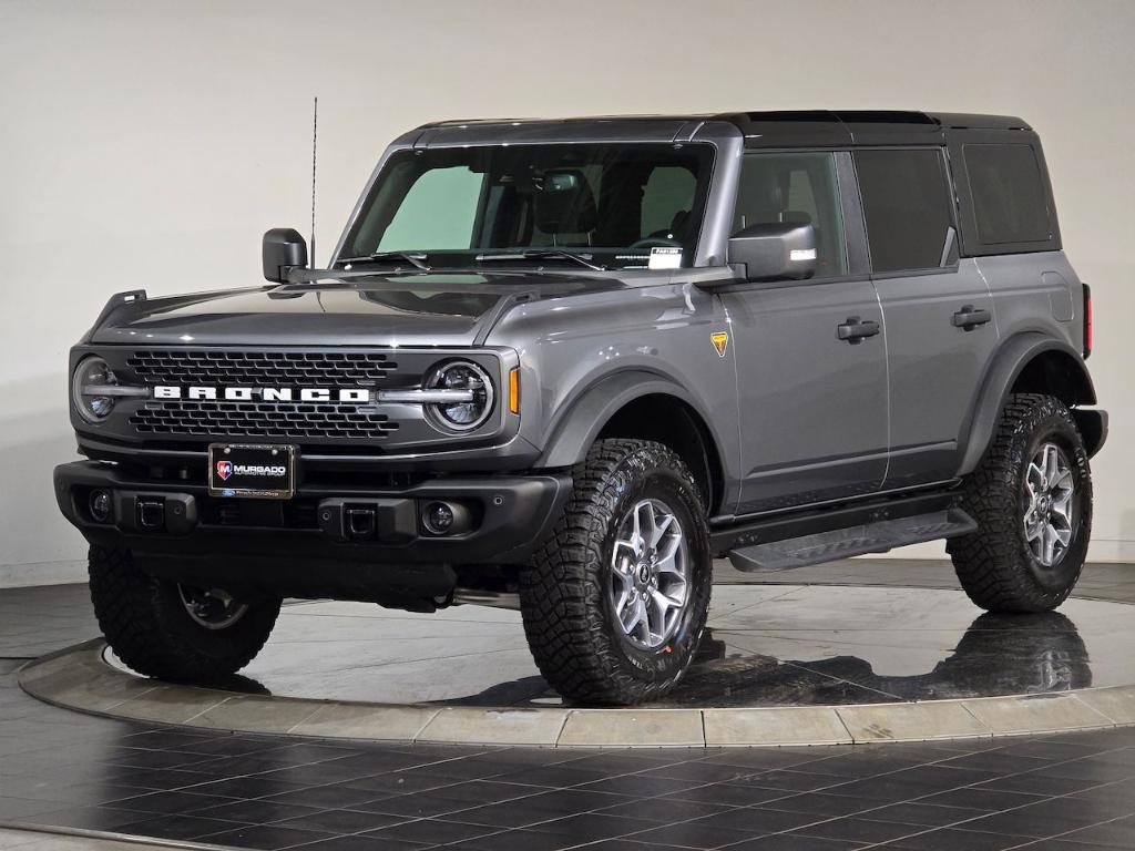 new 2025 Ford Bronco car, priced at $52,125