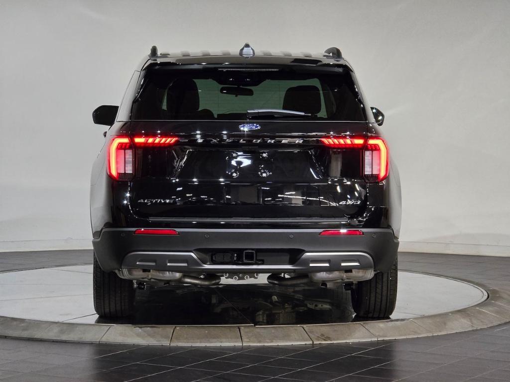 new 2025 Ford Explorer car, priced at $47,226