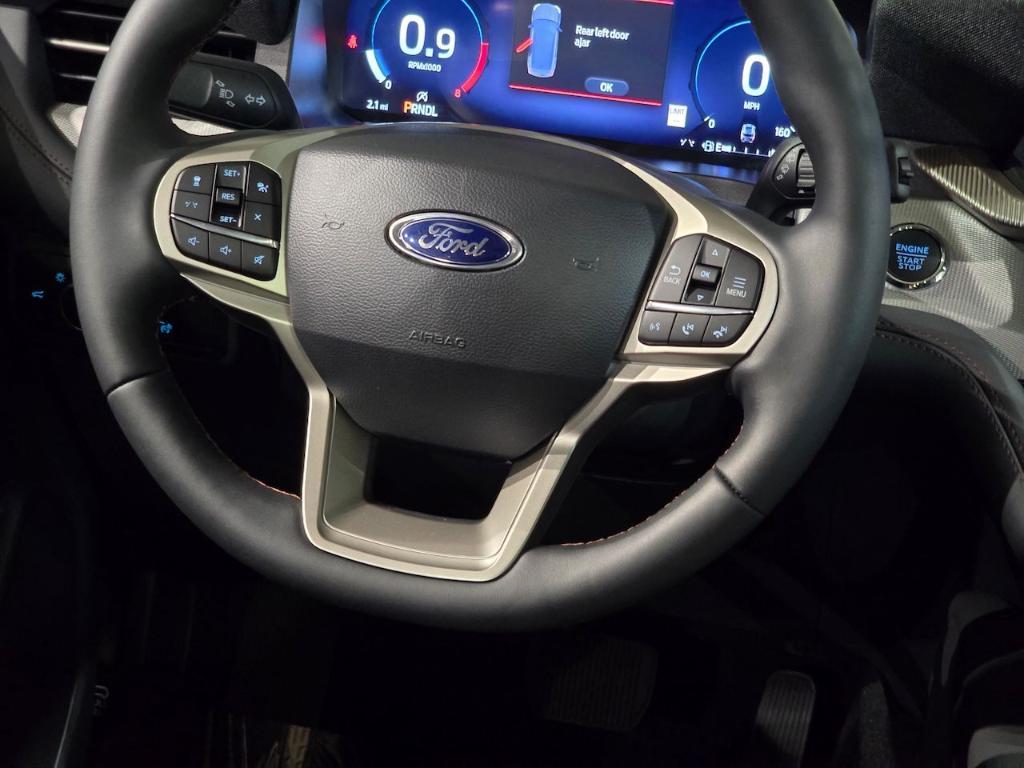 new 2025 Ford Explorer car, priced at $43,451