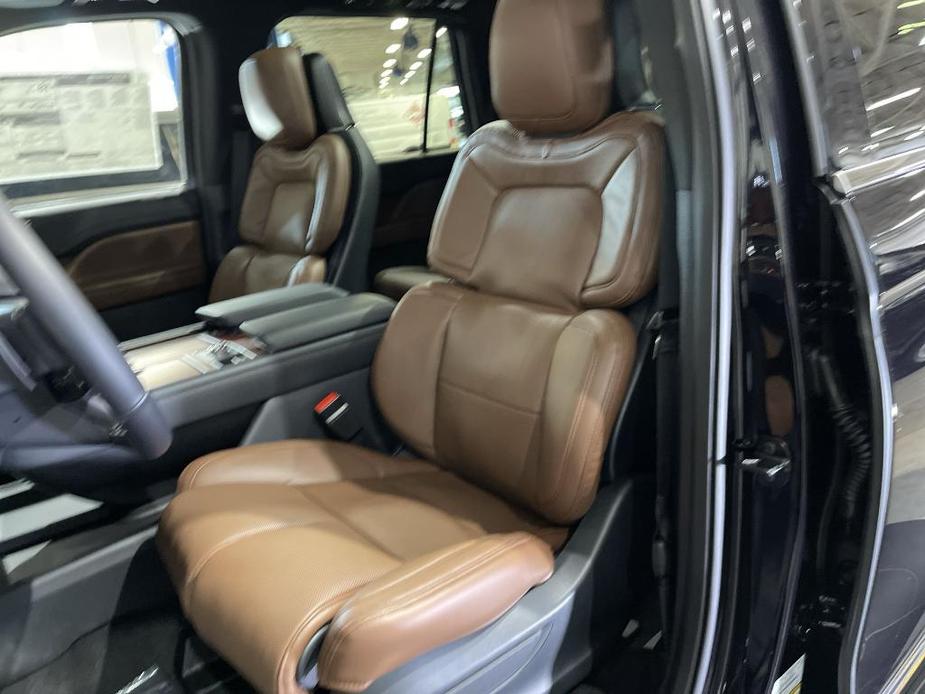 new 2024 Lincoln Navigator car, priced at $95,499