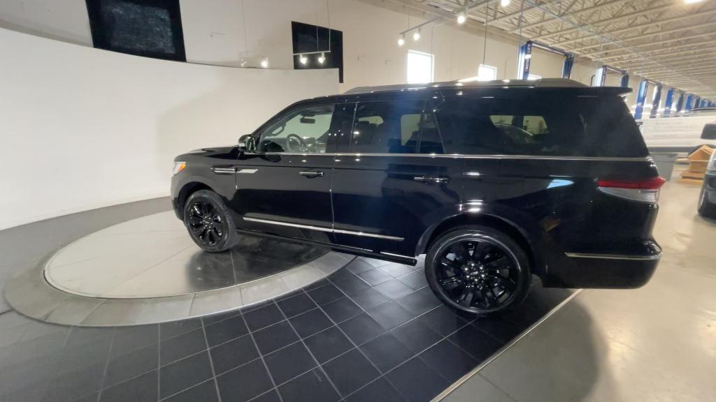 new 2024 Lincoln Navigator car, priced at $95,499