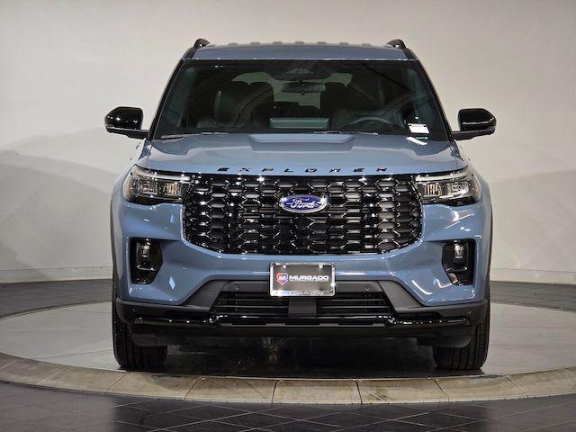 new 2025 Ford Explorer car, priced at $45,696