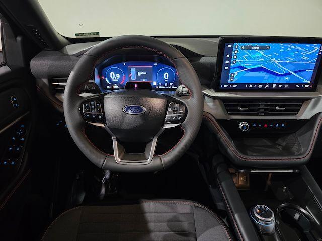 new 2025 Ford Explorer car, priced at $45,696