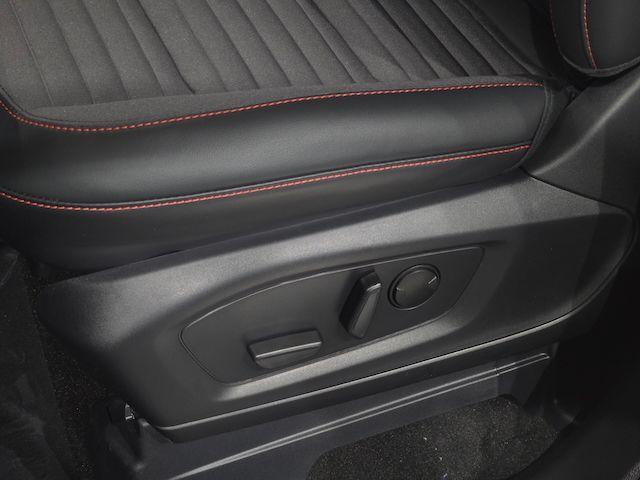 new 2025 Ford Explorer car, priced at $45,696