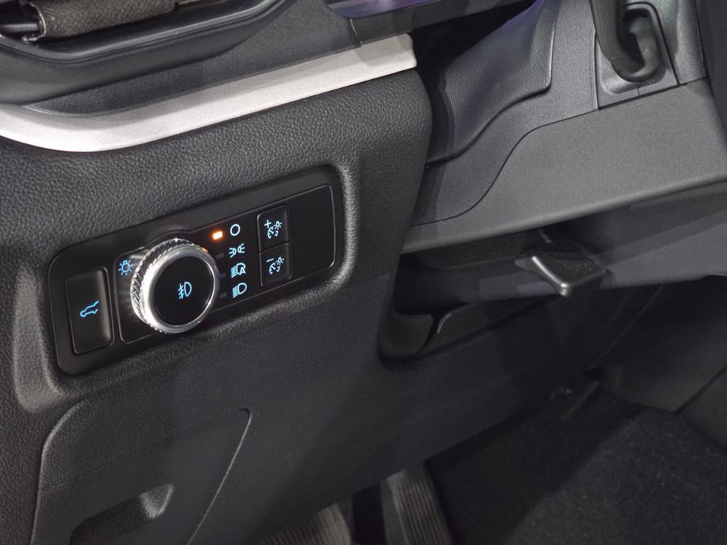 used 2023 Ford Explorer car, priced at $30,753