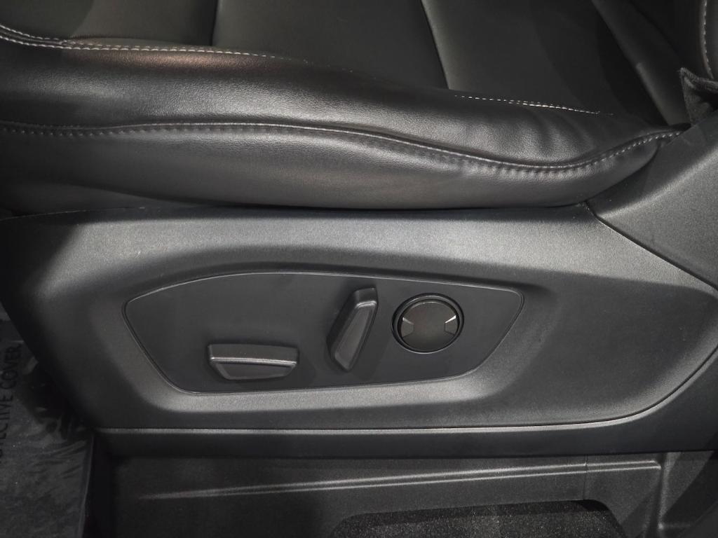 used 2023 Ford Explorer car, priced at $30,753