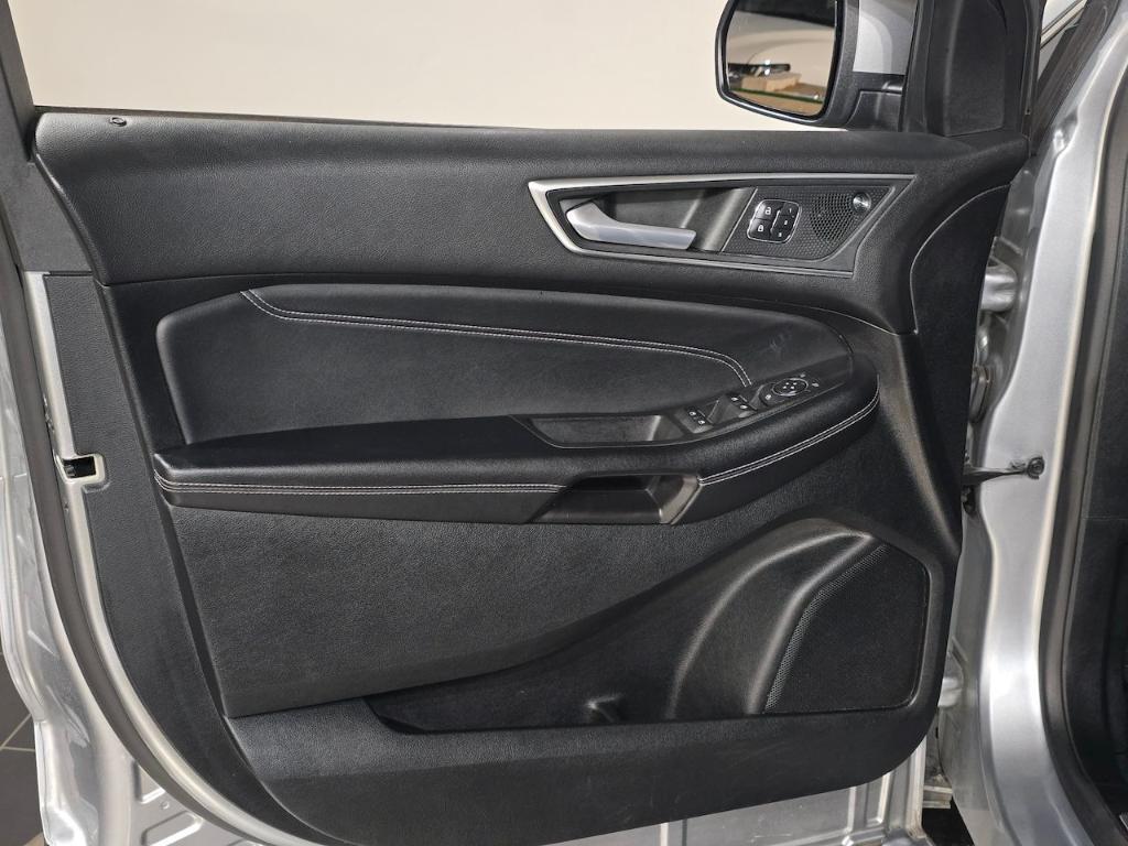 used 2022 Ford Edge car, priced at $23,076
