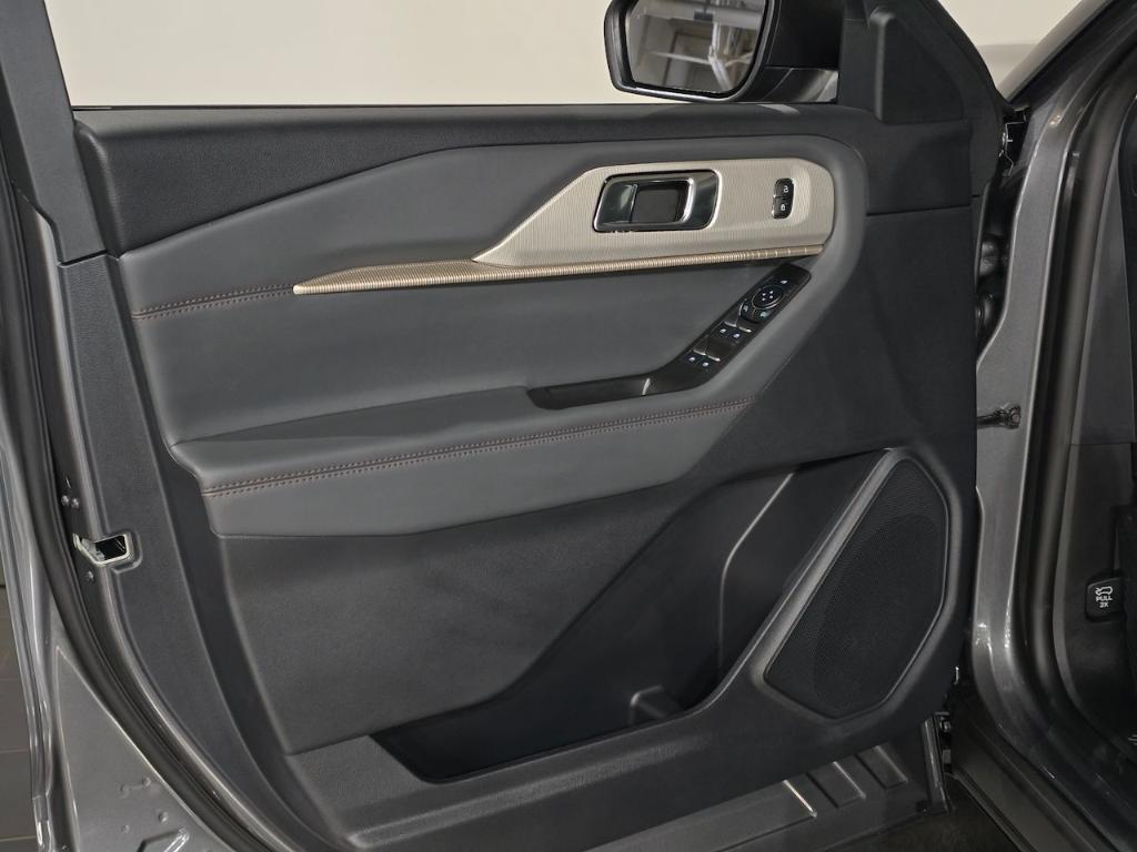 new 2026 Ford Explorer car, priced at $42,280