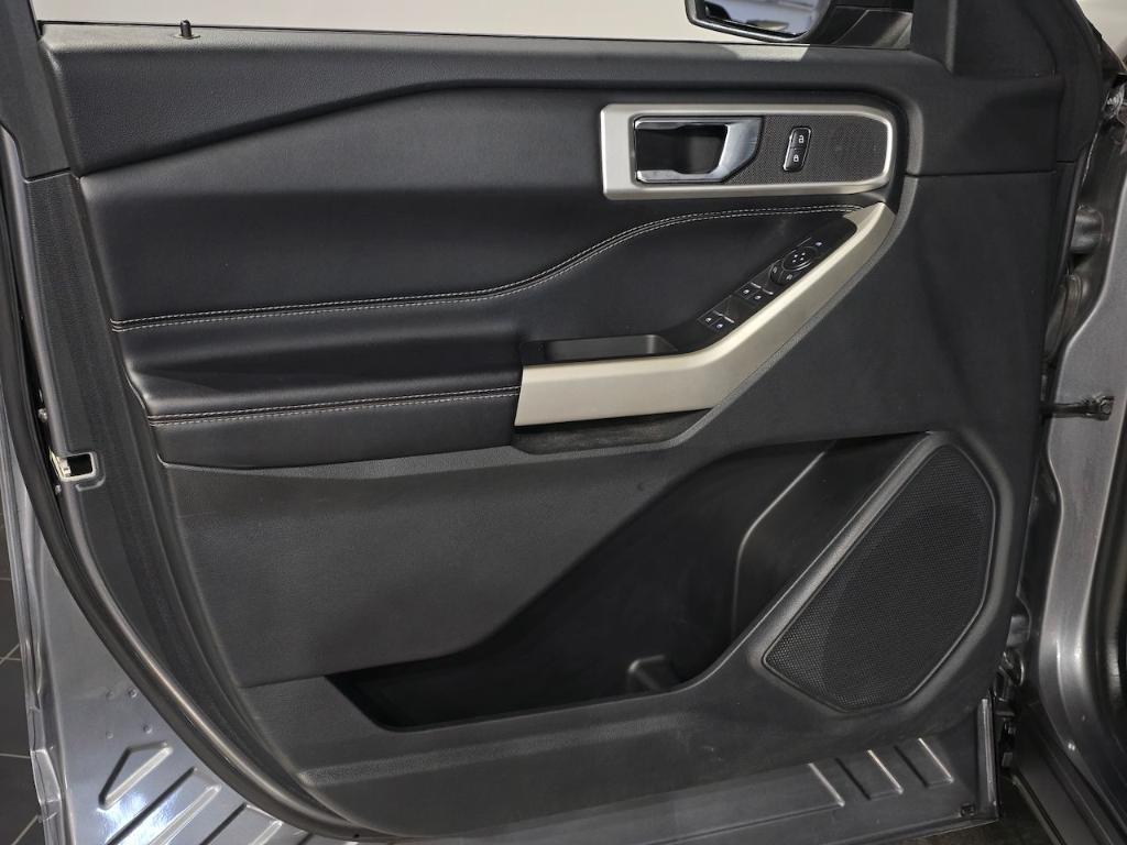 used 2022 Ford Explorer car, priced at $30,770