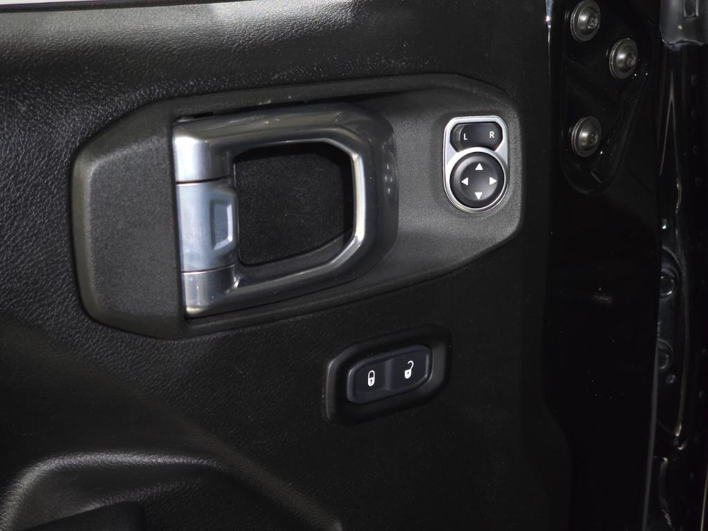 used 2021 Jeep Gladiator car, priced at $31,169