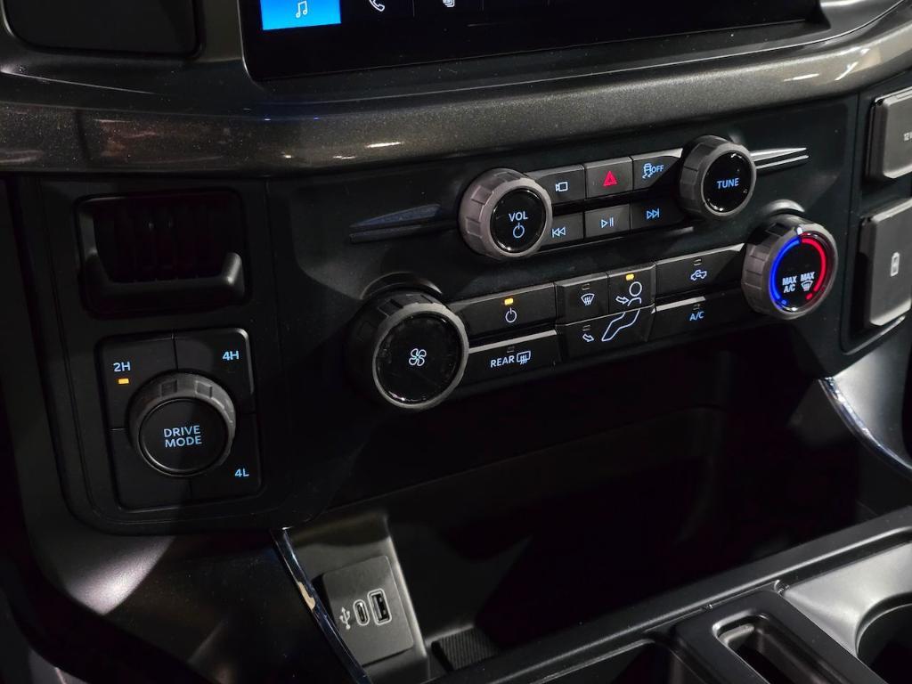 new 2025 Ford F-150 car, priced at $48,152