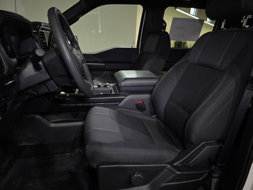 new 2025 Ford F-150 car, priced at $48,152