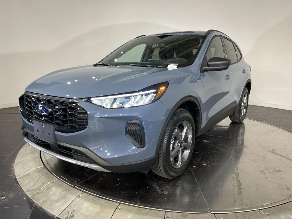 new 2025 Ford Escape car, priced at $29,699