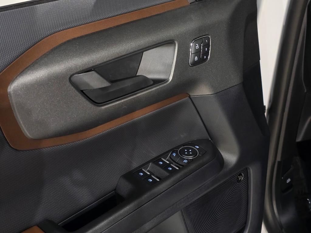new 2025 Ford Bronco Sport car, priced at $40,400