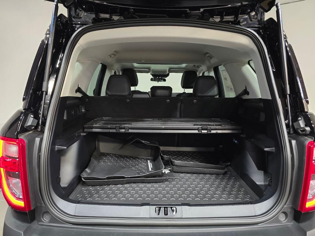 new 2025 Ford Bronco Sport car, priced at $34,616