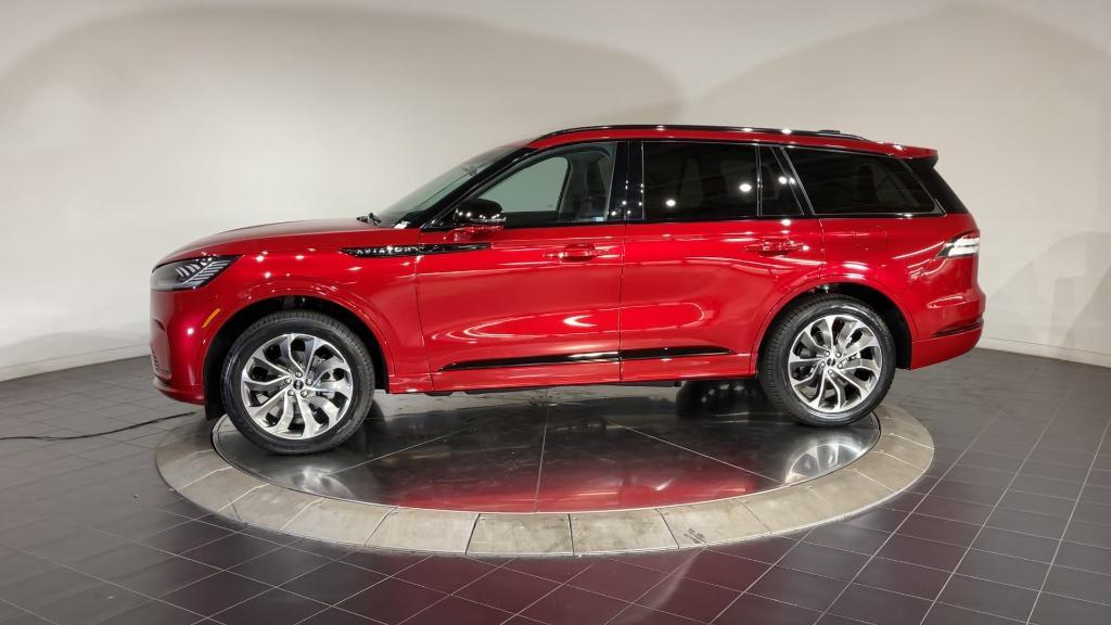 new 2025 Lincoln Aviator car, priced at $63,395