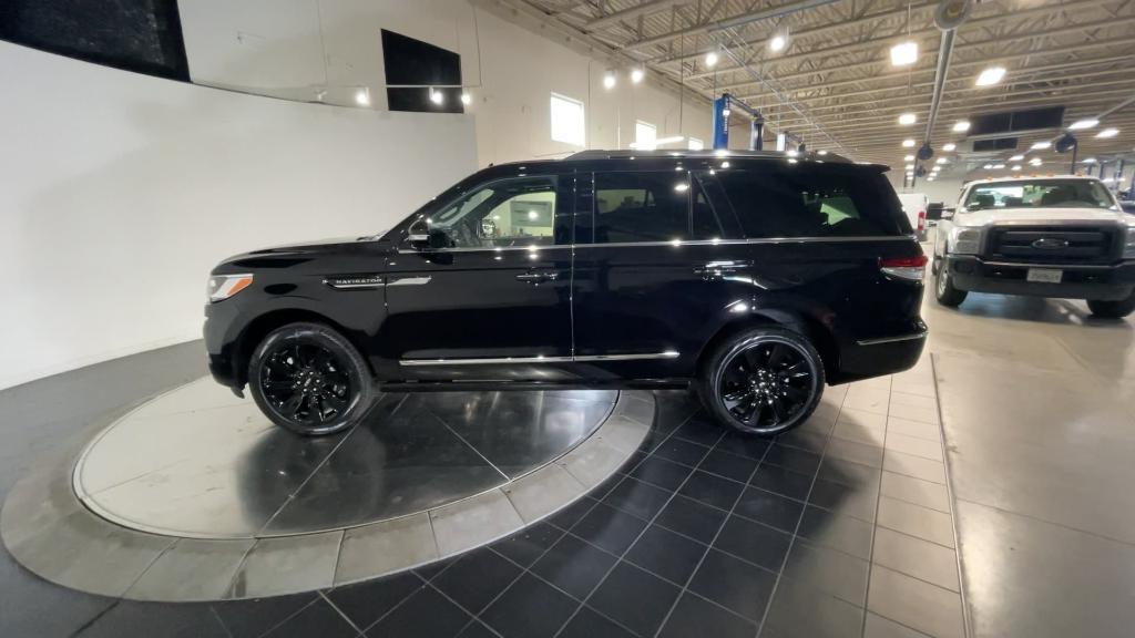 new 2024 Lincoln Navigator car, priced at $95,299