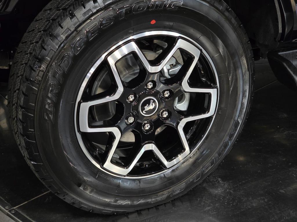 new 2025 Ford Bronco car, priced at $48,258