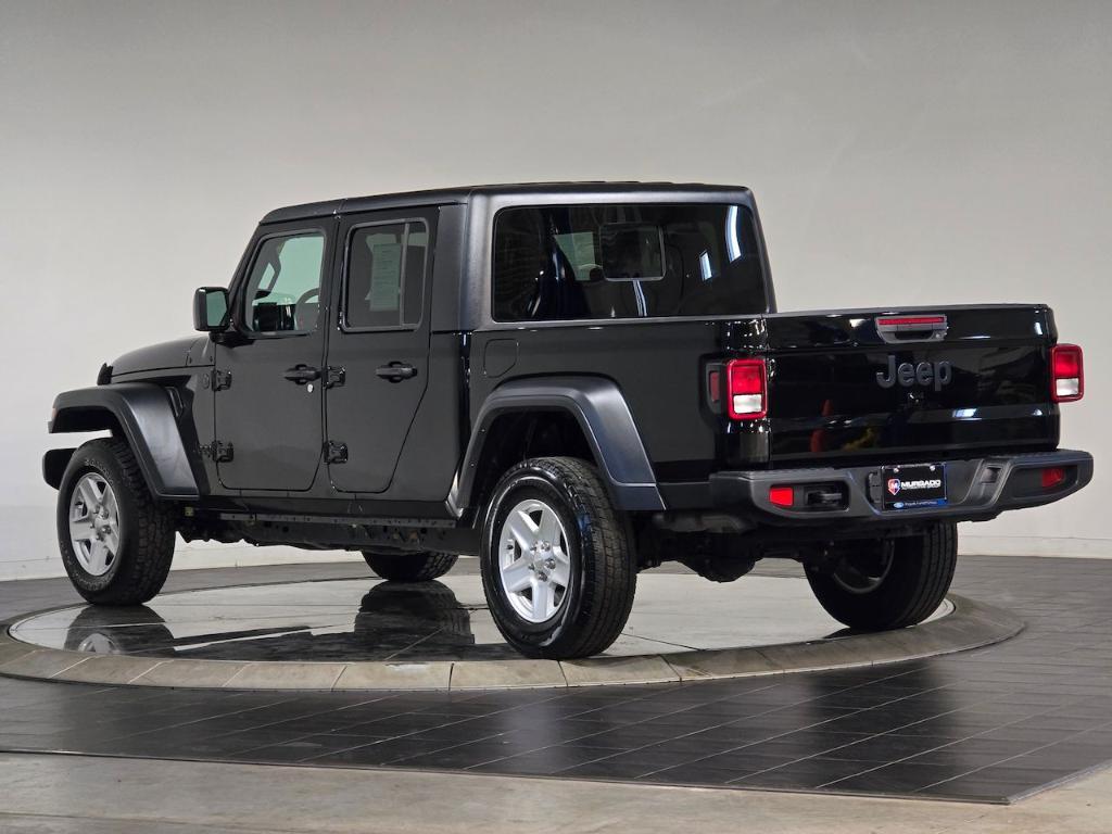 used 2023 Jeep Gladiator car, priced at $27,260